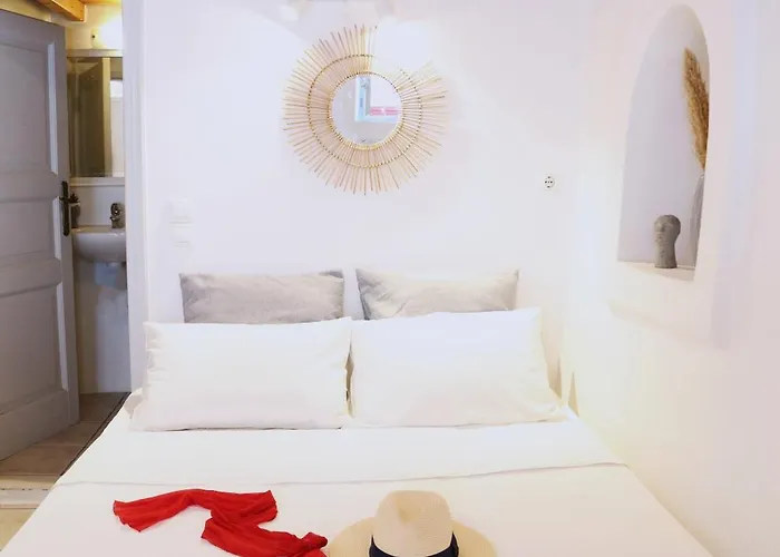 Whitelist New In Mykonos Town