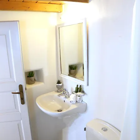 Apartman Whitelist New In